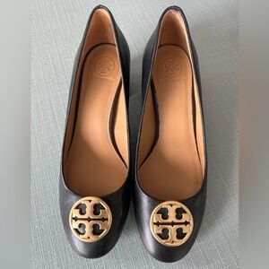 Tory Burch Chelsea Pumps/Heels Size 8